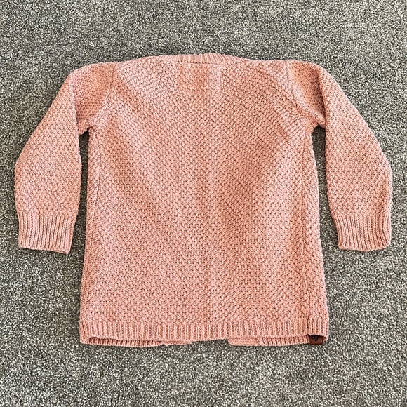 Perfect condition! L&P Apparel Peach Cardigan 6-12M (fits big) - Picture 2 of 3